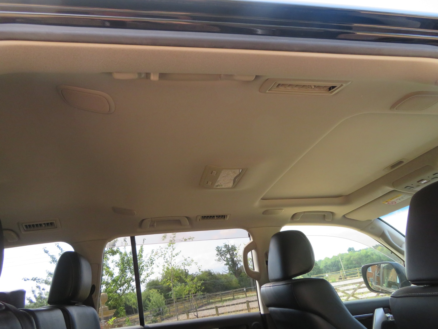Vehicle 29