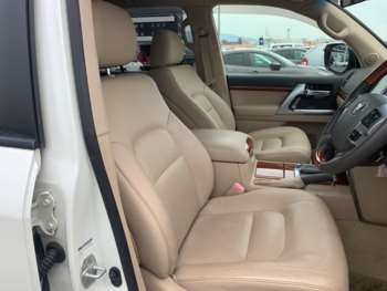 Used Toyota Land Cruiser 2013 for sale - 74949456: Photo