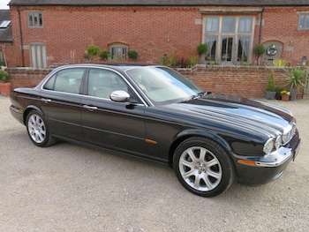 Jaguar - XJ