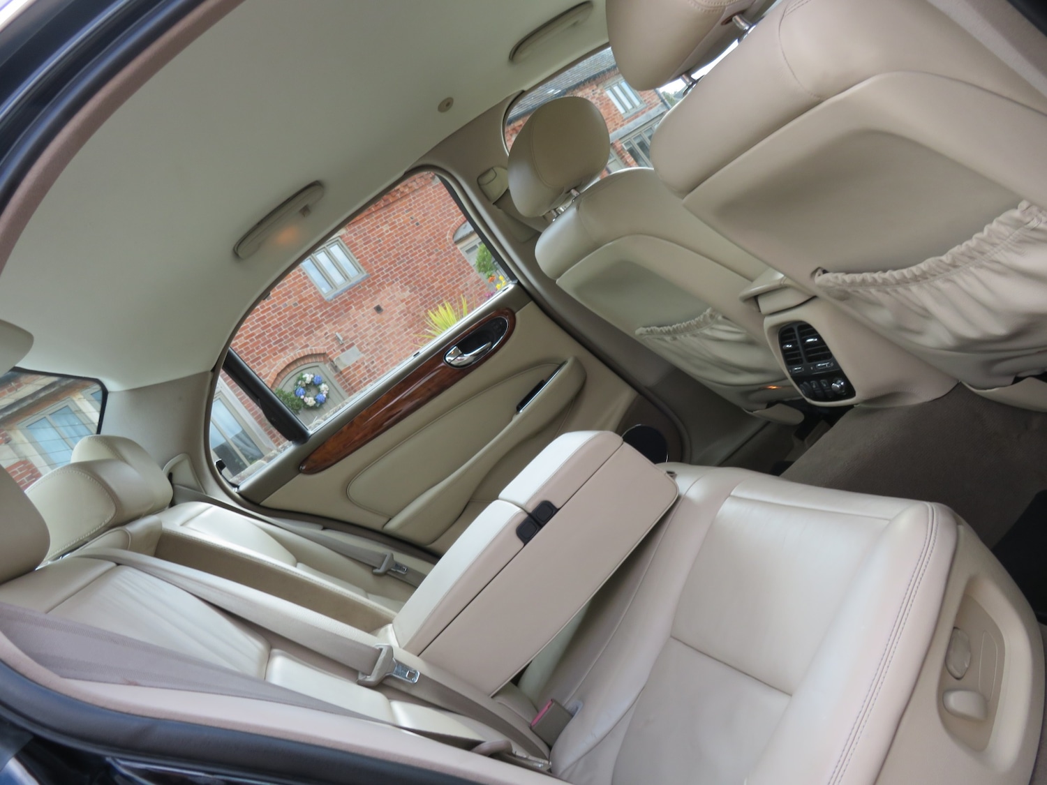 Used Jaguar XJ 2022 for sale - 76100720: Photo 22