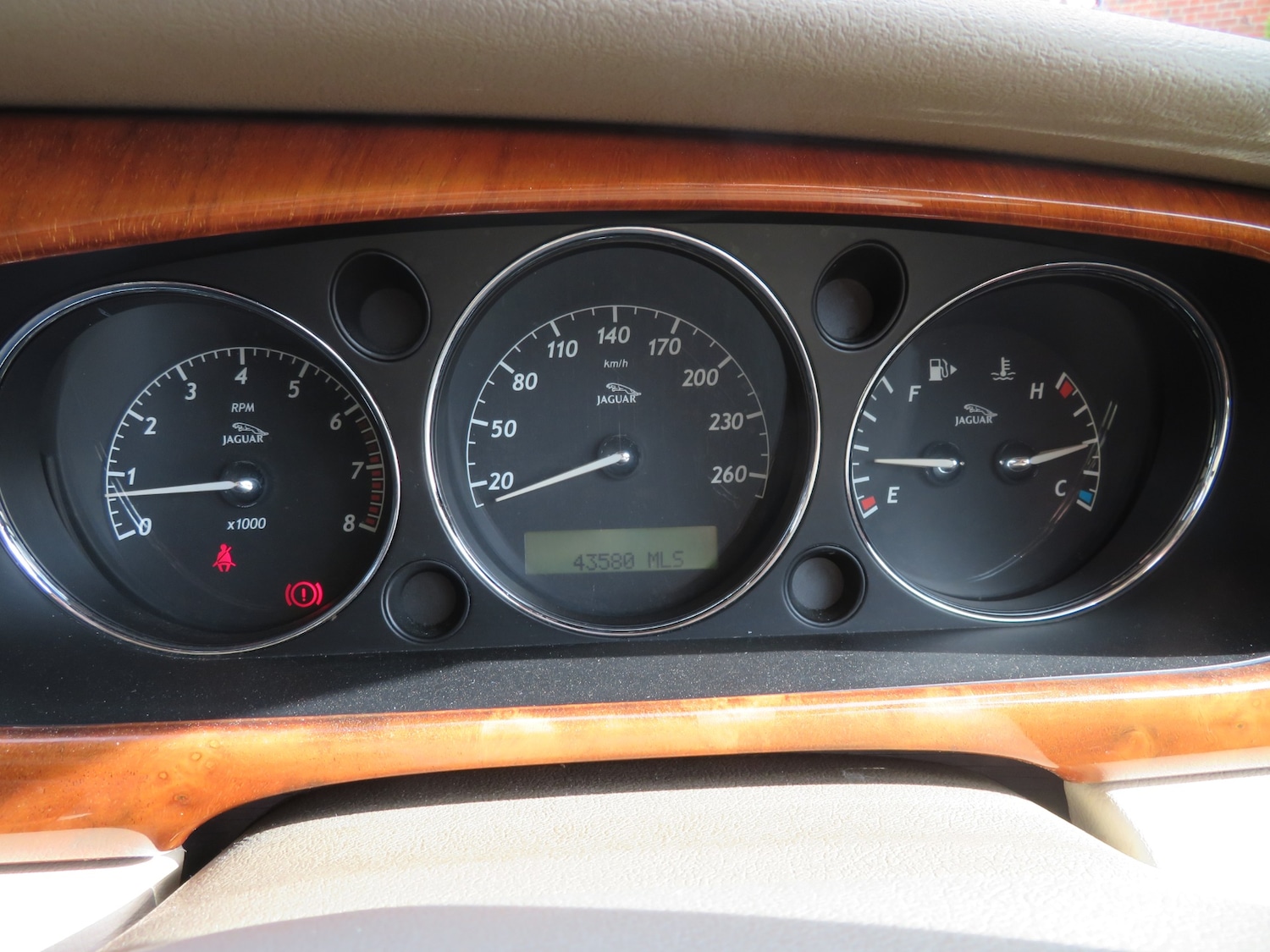 Used Jaguar XJ 2022 for sale - 76100720: Photo 23