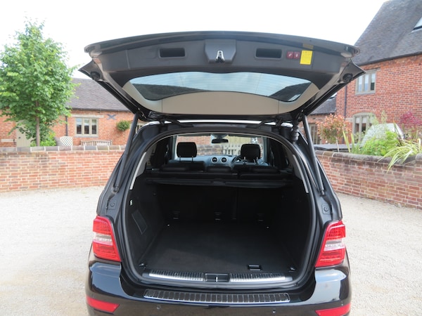 Used Mercedes-Benz M-Class 2010 for sale - 74865436: Photo 38
