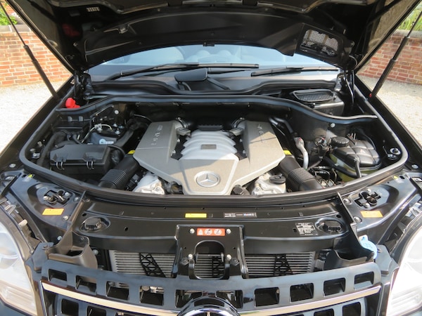 Used Mercedes-Benz M-Class 2010 for sale - 74865436: Photo 5
