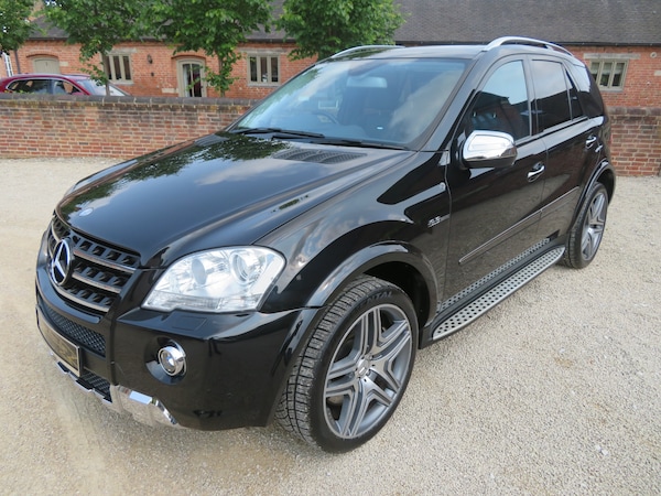 Used Mercedes-Benz M-Class 2010 for sale - 74865436: Photo 8