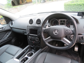 Used Mercedes-Benz M Class 2010 for sale - 78788720: Photo