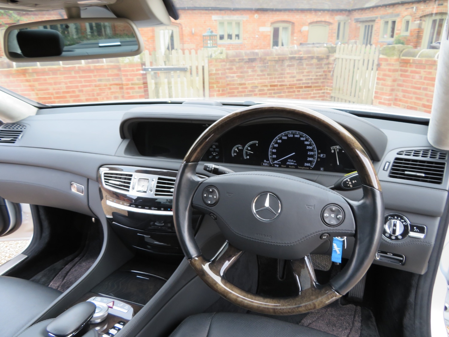 Used Mercedes-Benz CL 2023 for sale - 76086482: Photo 2