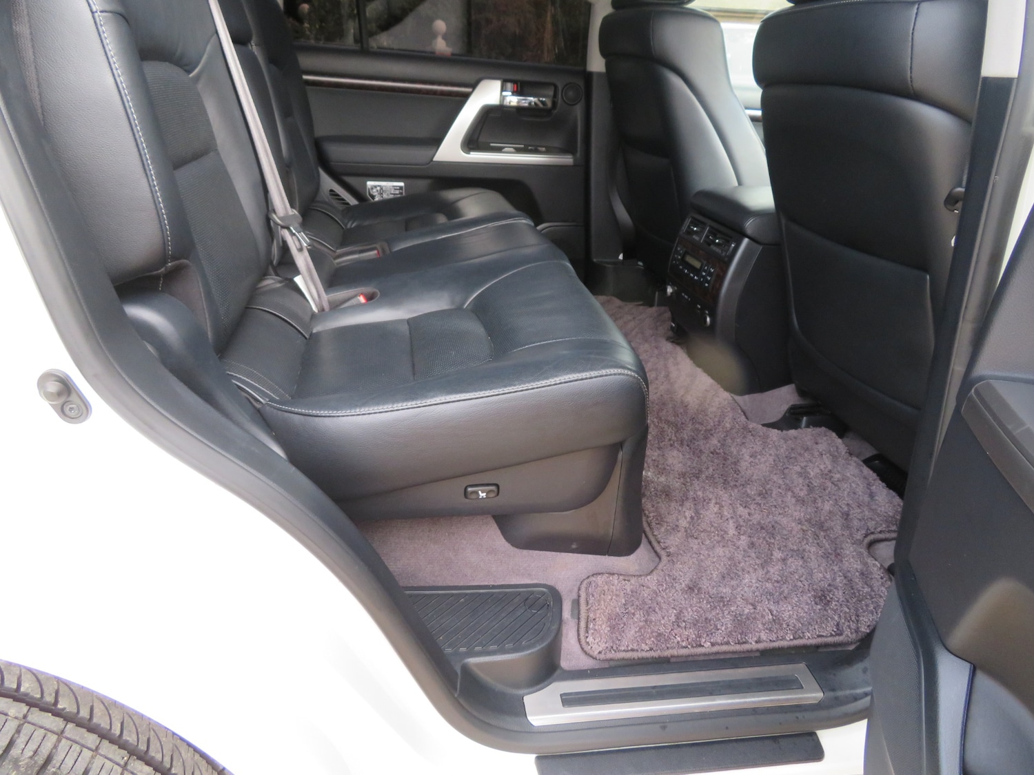 Used Toyota Land Cruiser 2013 for sale - 76391254: Photo 24