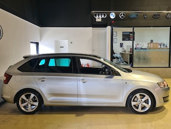 Used Skoda Rapid Spaceback 2014 for sale - 75296235: Photo