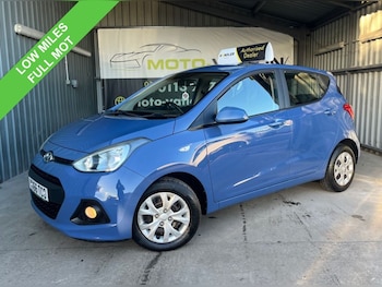 Used Hyundai i10 2016 for sale - 77506980: Photo