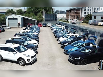 Used Hyundai i10 2016 for sale - 77506980: Photo