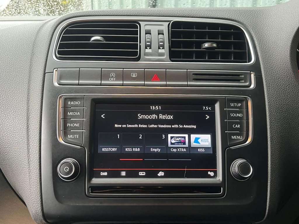 Used Volkswagen Polo 2015 for sale - 77506979: Photo 25