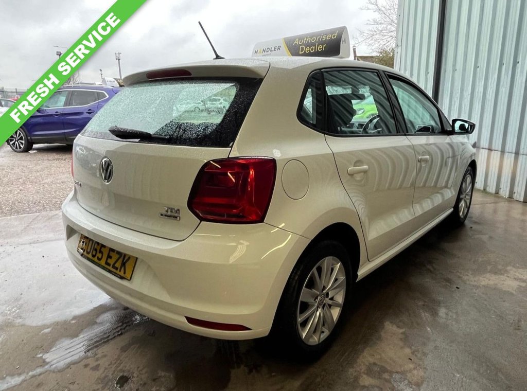 Used Volkswagen Polo 2015 for sale - 77506979: Photo 3