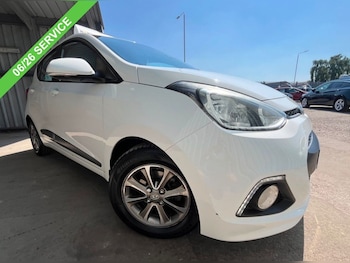 Used Hyundai i10 2015 for sale - 79142420: Photo