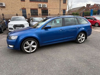 Used Skoda Octavia 2014 for sale - 78096992: Photo
