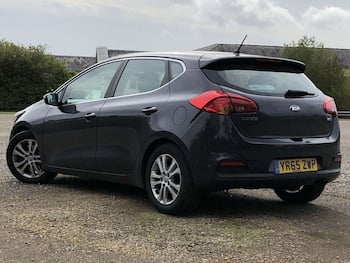 Used Kia Ceed 2015 for sale - 79818193: Photo
