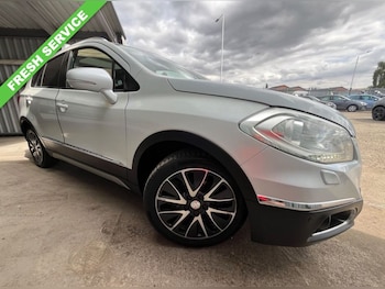Used Suzuki SX4 S-Cross 2015 for sale - 79422615: Photo