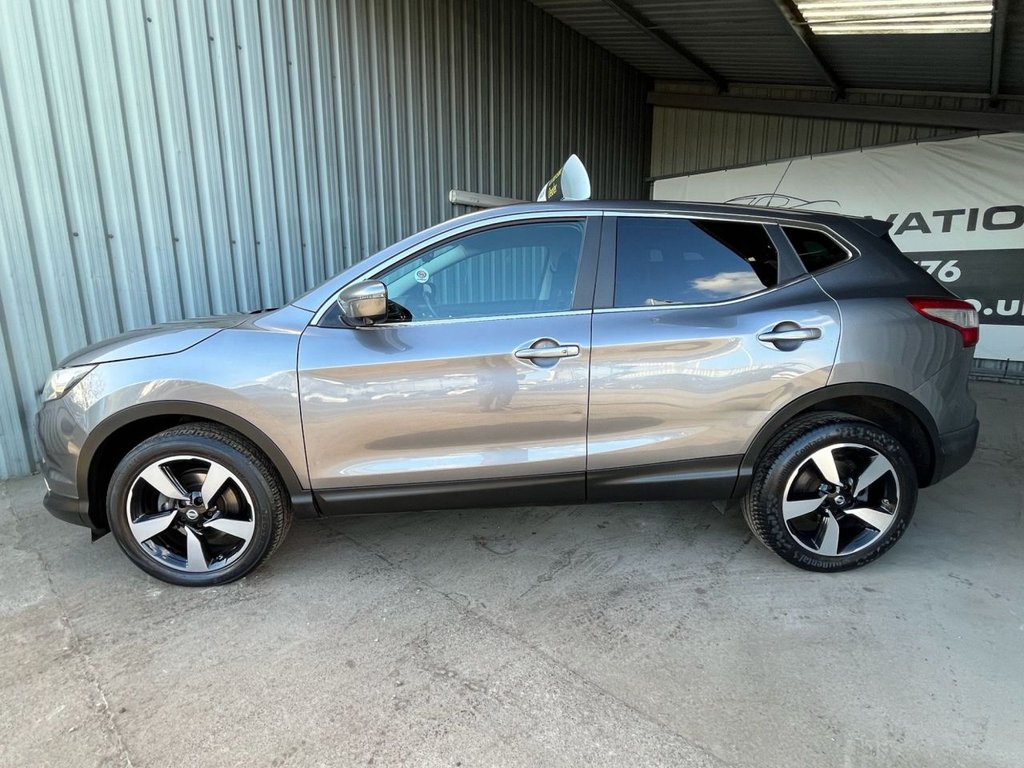 Used Nissan Qashqai 2015 for sale - 77936472: Photo 11