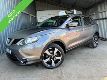 Used Nissan Qashqai 2015 for sale - 77936472: Photo