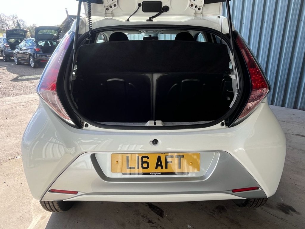 Used Toyota AYGO 2016 for sale - 77936107: Photo 13