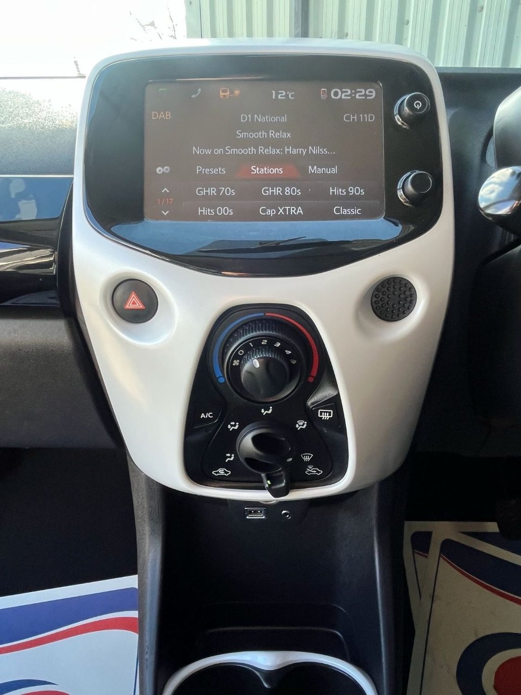 Used Toyota AYGO 2016 for sale - 77936107: Photo 22