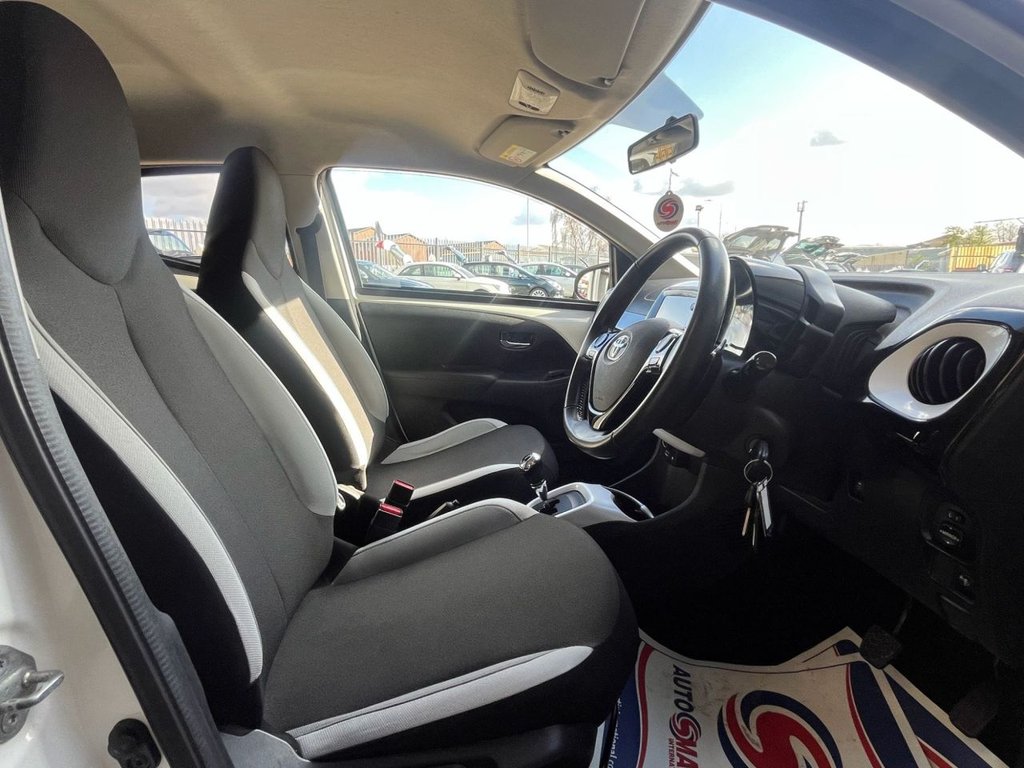 Used Toyota AYGO 2016 for sale - 77936107: Photo 5