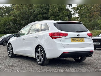 Used Kia Ceed 2016 for sale - 79619397: Photo