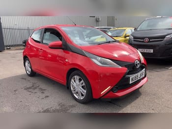 Used Toyota AYGO 2015 for sale - 79709118: Photo