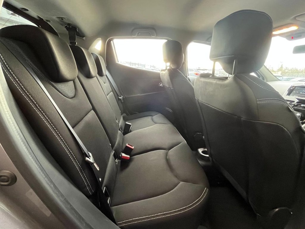 Used Renault Clio 2014 for sale - 77507243: Photo 20