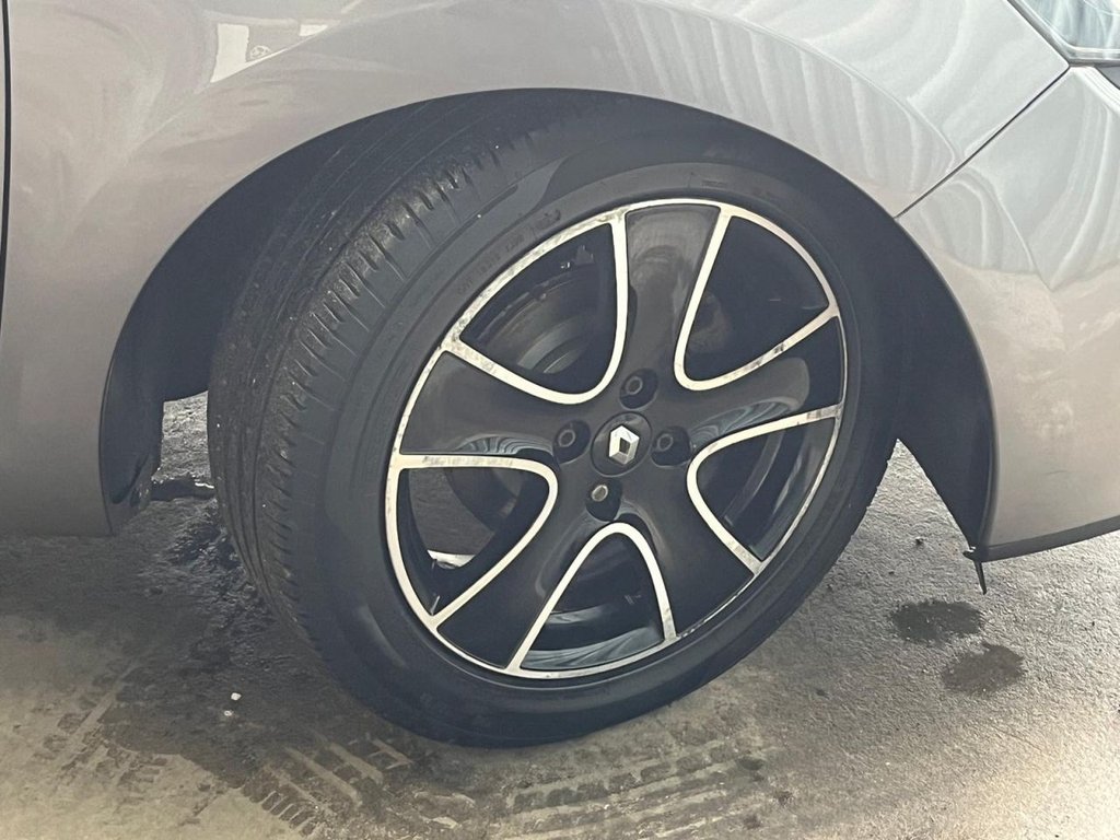 Used Renault Clio 2014 for sale - 77507243: Photo 23