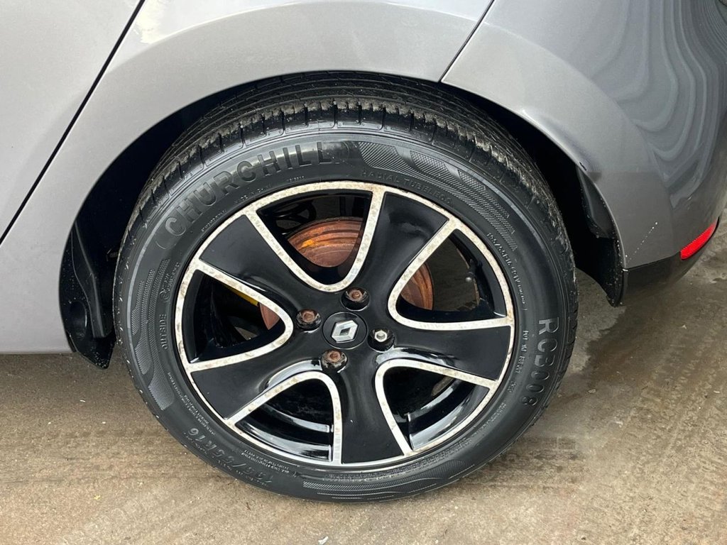 Used Renault Clio 2014 for sale - 77507243: Photo 25