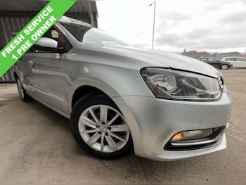 Used Volkswagen Polo 2015 for sale - 79709114: Photo