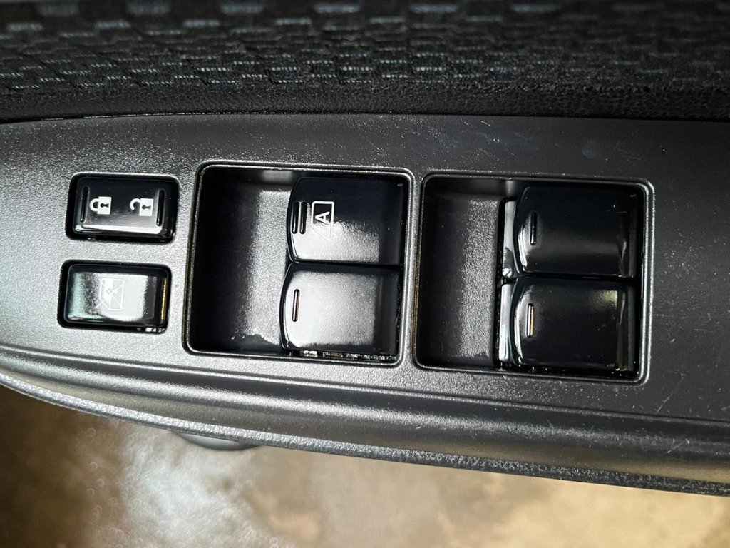 Used Nissan Note 2015 for sale - 77506968: Photo 23