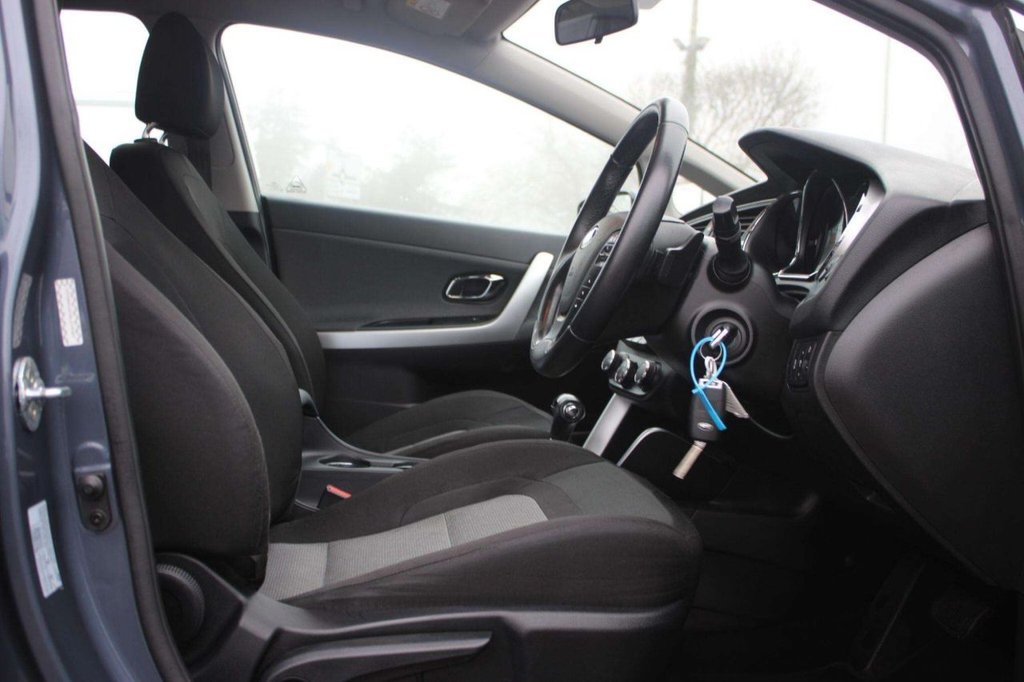 Used Kia Ceed 2015 for sale - 77920136: Photo 2