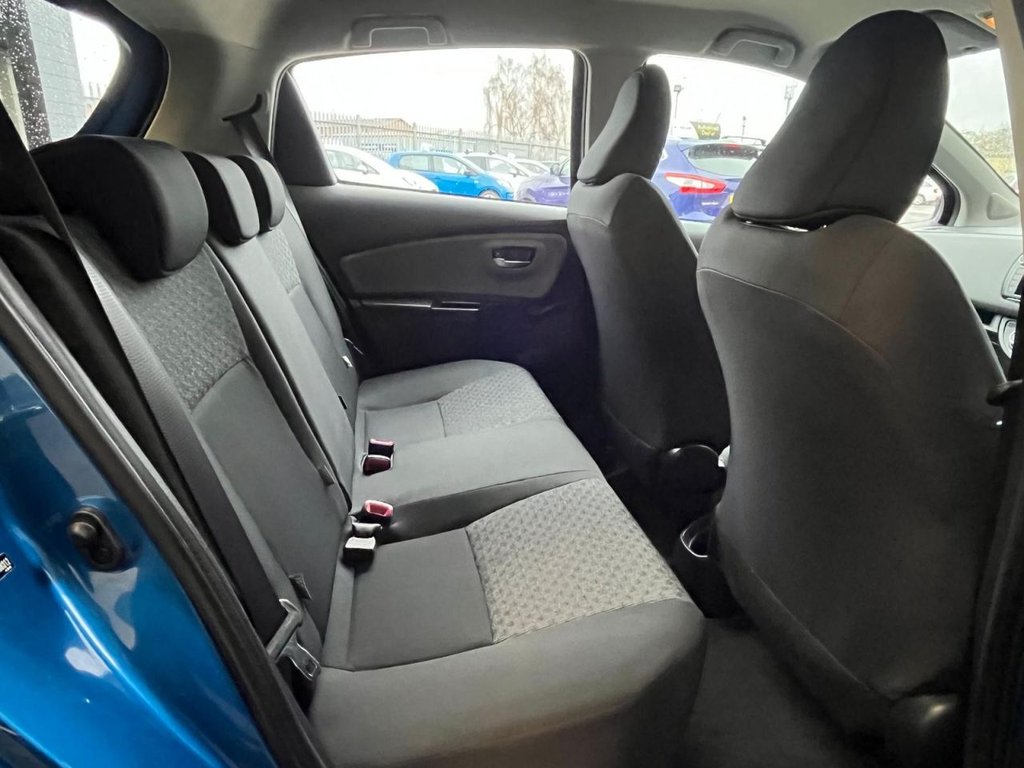 Used Toyota Yaris 2015 for sale - 77507026: Photo 21