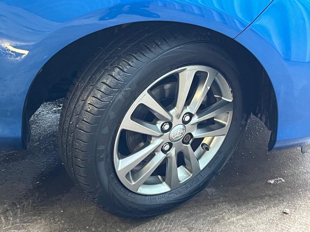 Used Toyota Yaris 2015 for sale - 77507026: Photo 26