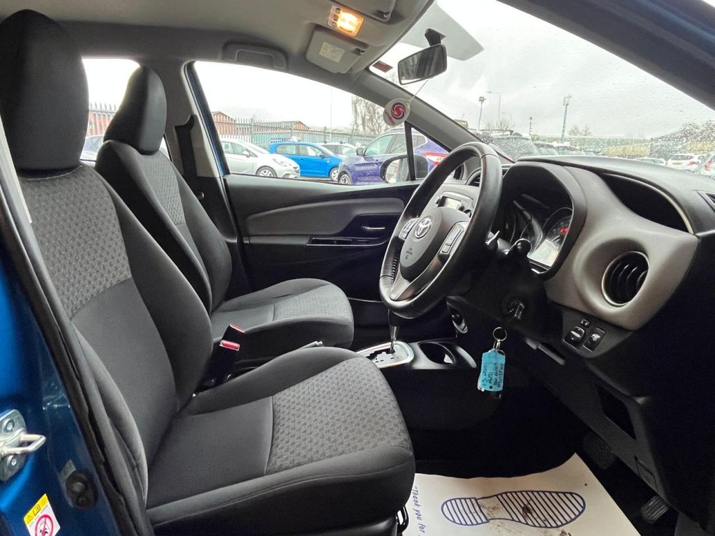 Used Toyota Yaris 2015 for sale - 77507026: Photo 6
