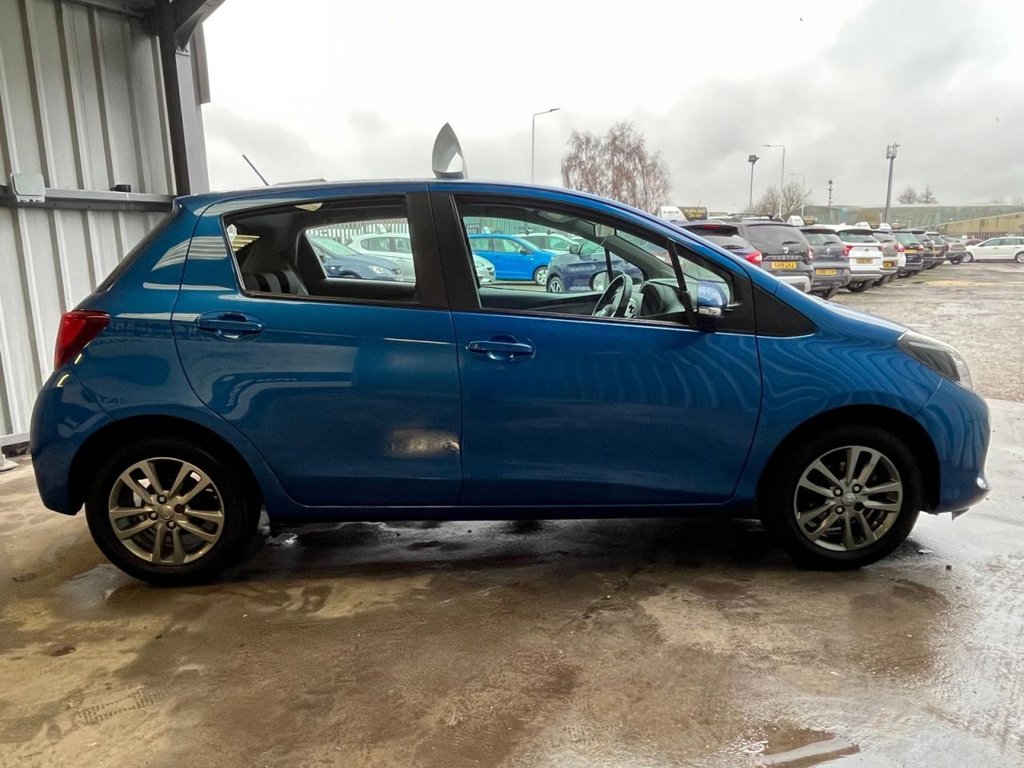 Used Toyota Yaris 2015 for sale - 77507026: Photo 9