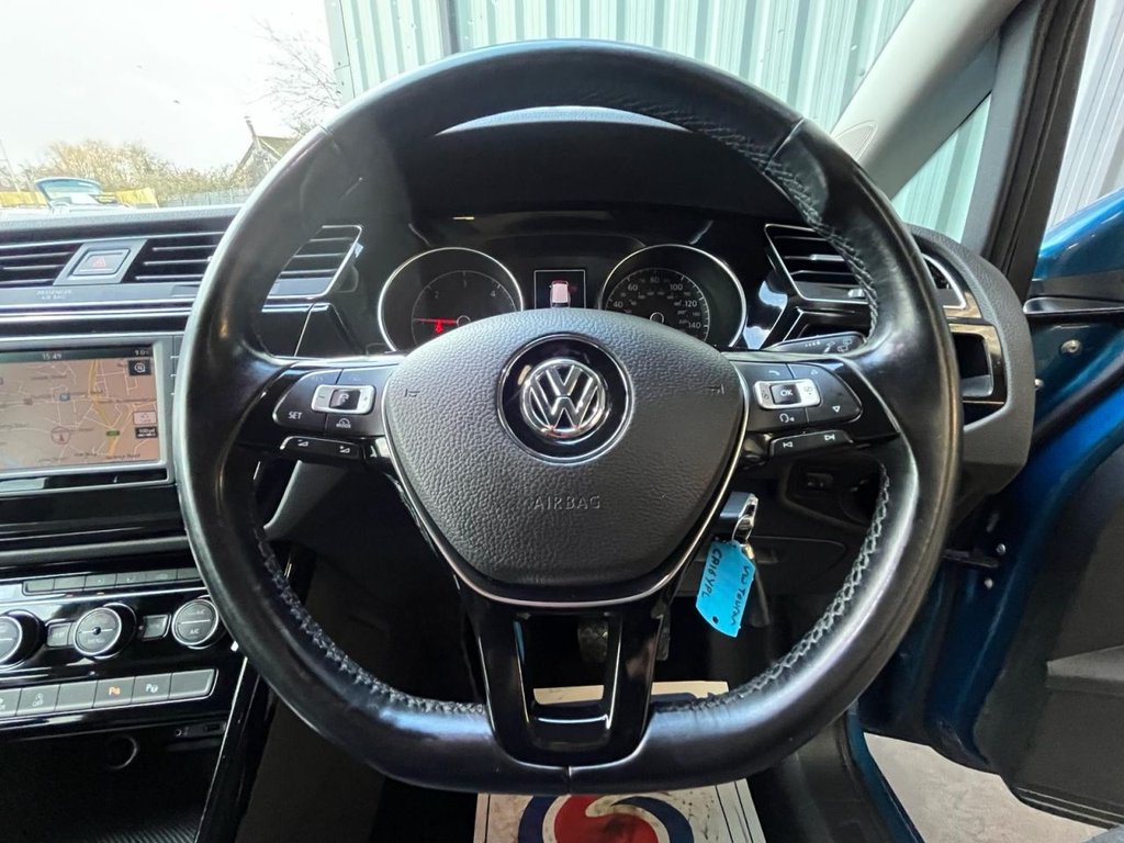 Used Volkswagen Touran 2016 for sale - 77936465: Photo 20