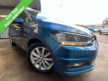 Used Volkswagen Touran 2016 for sale - 77936465: Photo