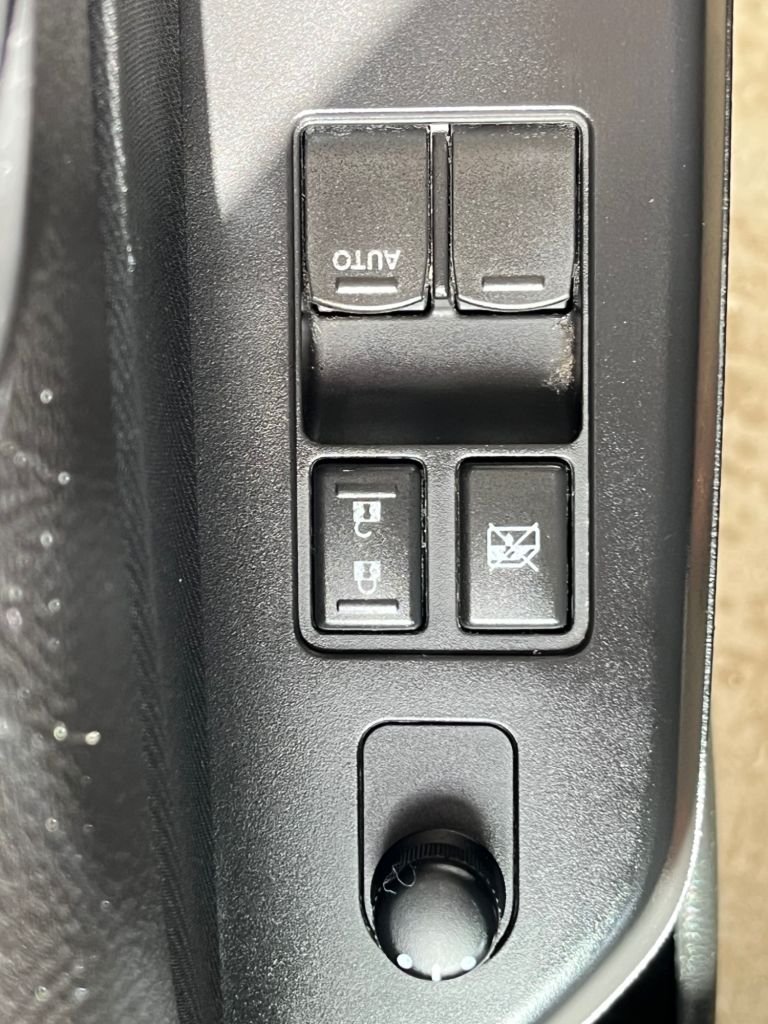 Used Suzuki Swift 2013 for sale - 77507117: Photo 23