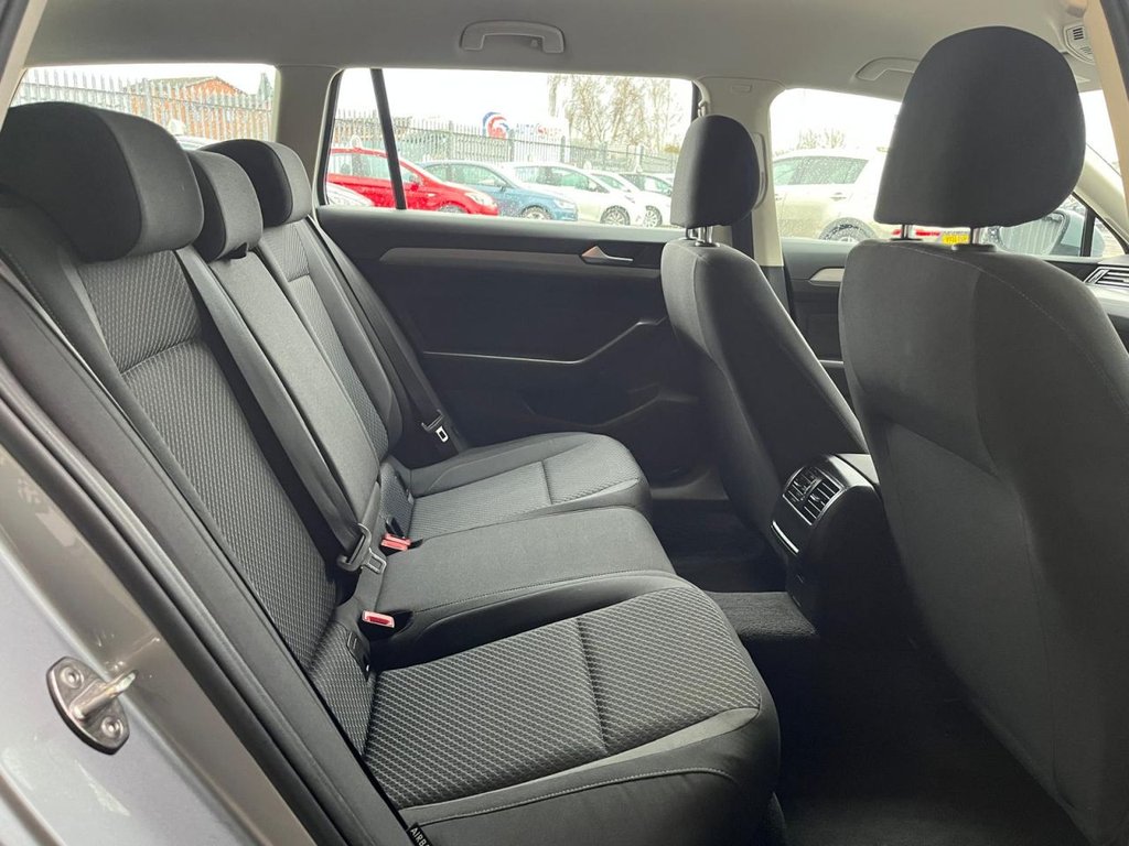 Used Volkswagen Passat 2018 for sale - 77621384: Photo 21