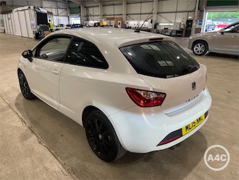 Used SEAT Ibiza 2015 for sale - 78515100: Photo