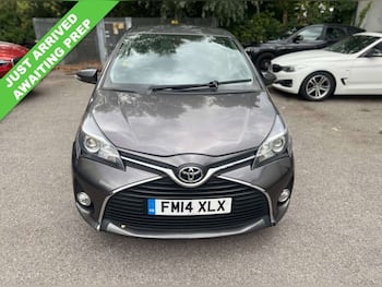 Used Toyota Yaris 2014 for sale - 79619304: Photo