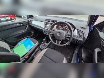 Used Skoda Fabia 2016 for sale - 77681100: Photo