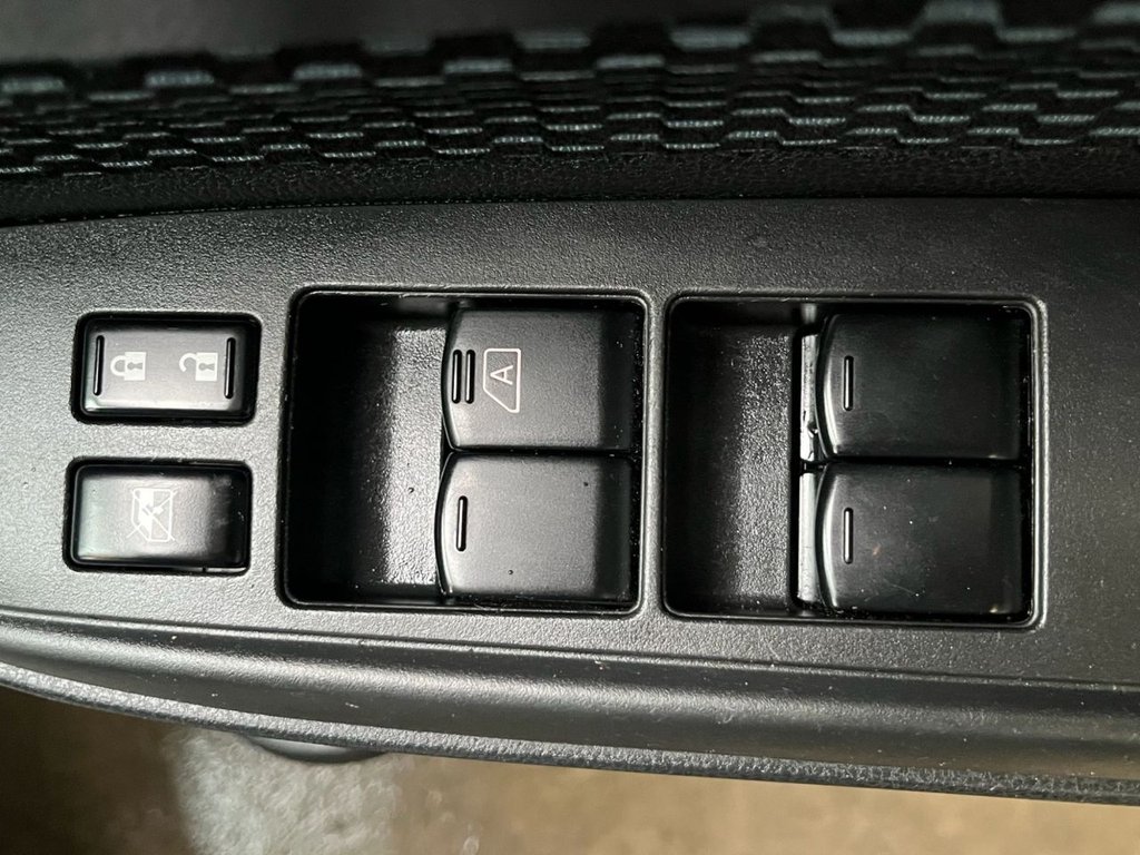 Used Nissan Note 2015 for sale - 77507204: Photo 23