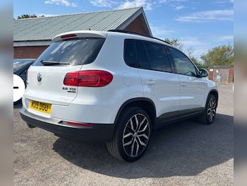 Used Volkswagen Tiguan 2015 for sale - 79482365: Photo