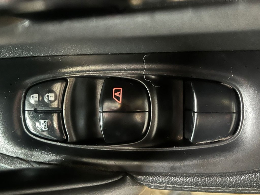 Used Nissan Qashqai 2017 for sale - 77507119: Photo 23