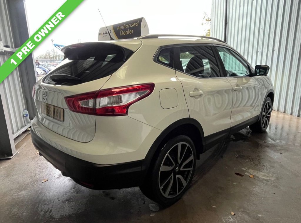 Used Nissan Qashqai 2017 for sale - 77507119: Photo 3