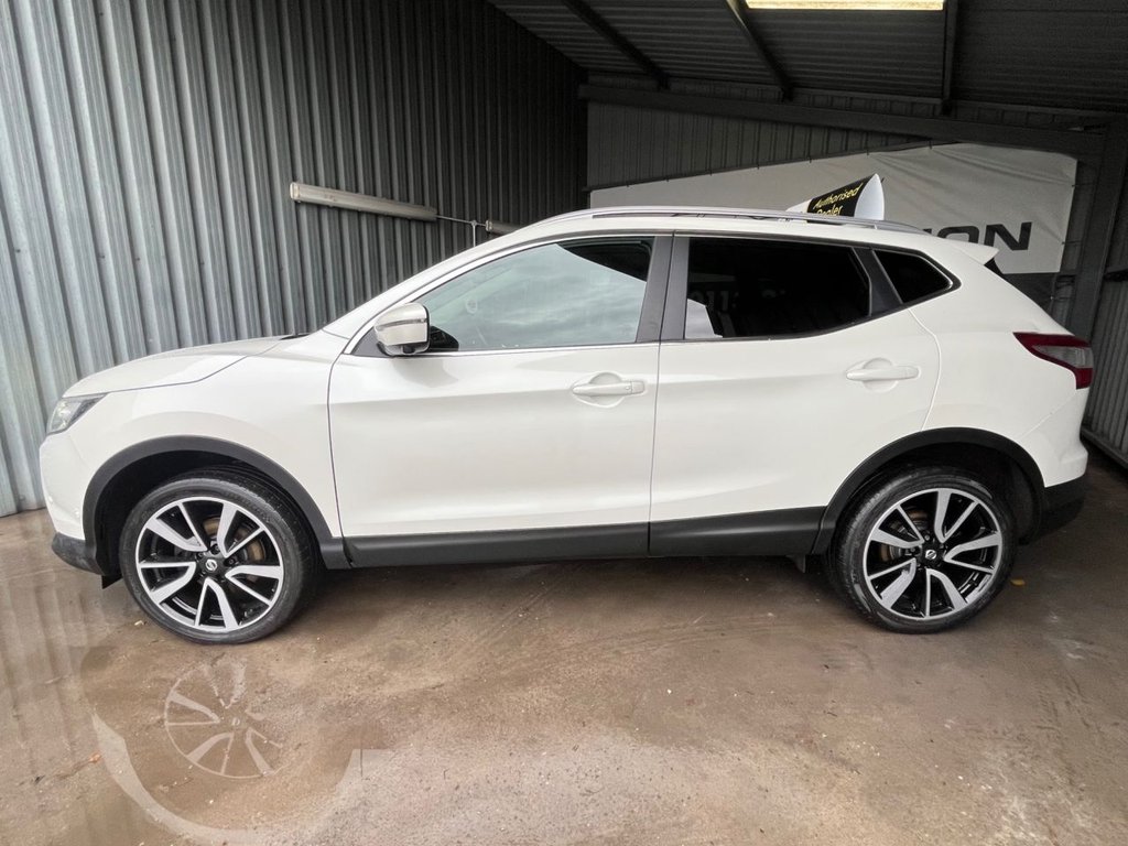 Used Nissan Qashqai 2017 for sale - 77507119: Photo 8