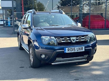 Used Dacia Duster 2015 for sale - 79210202: Photo